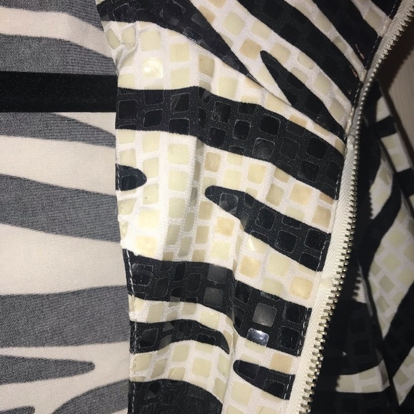 *Lisa International Zebra print jacket - Picture 9 of 10